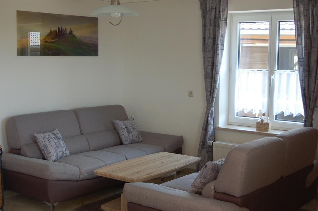 Breitenbrunn  Ferienwohnung Brock מראה חיצוני תמונה